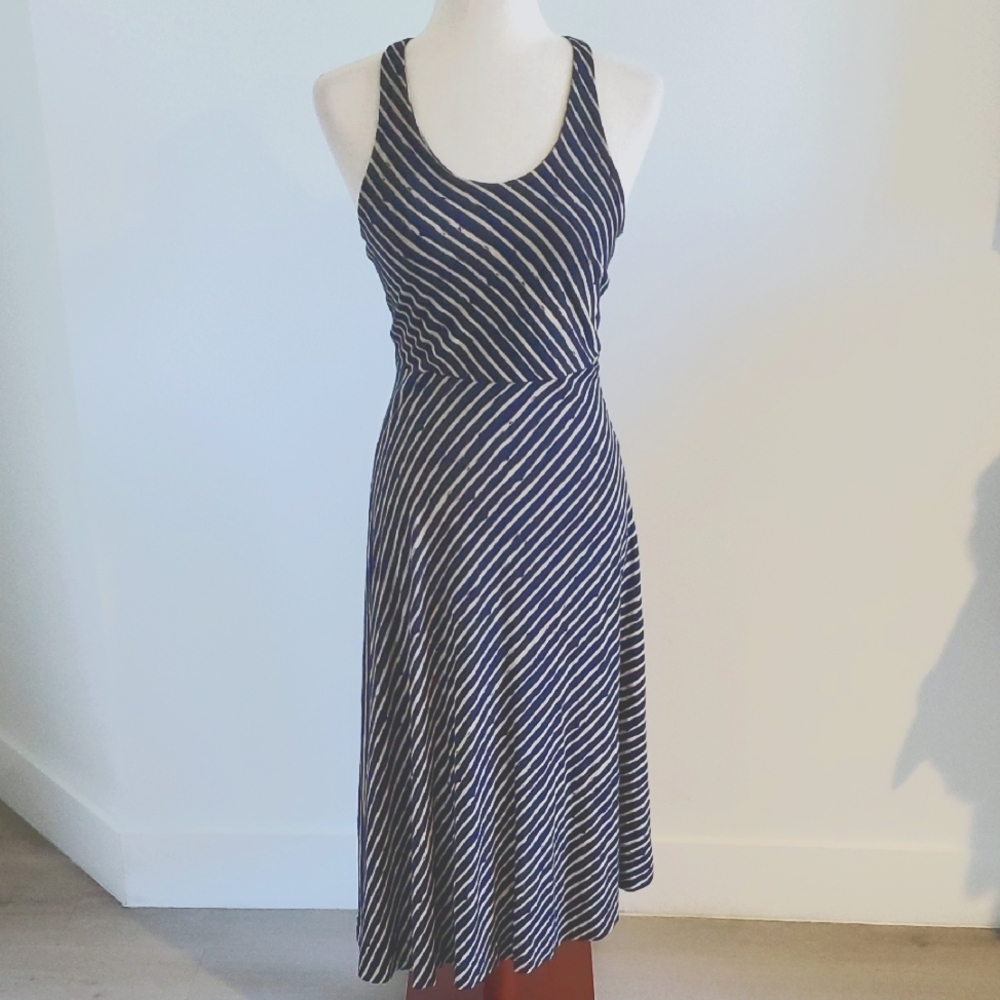 Banana Republic women’s navy/Tan Racerback midi Sundress Size XS EUC